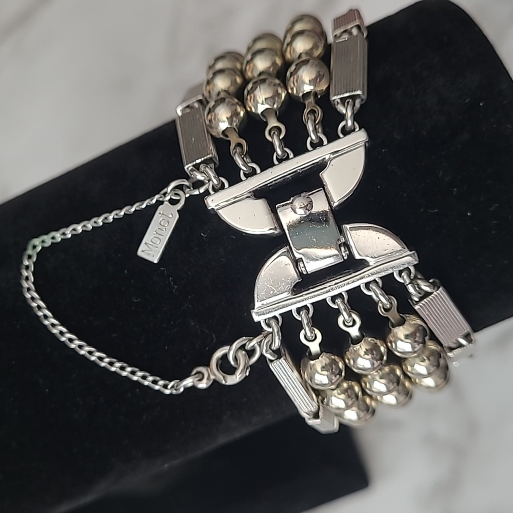Monet bracelet